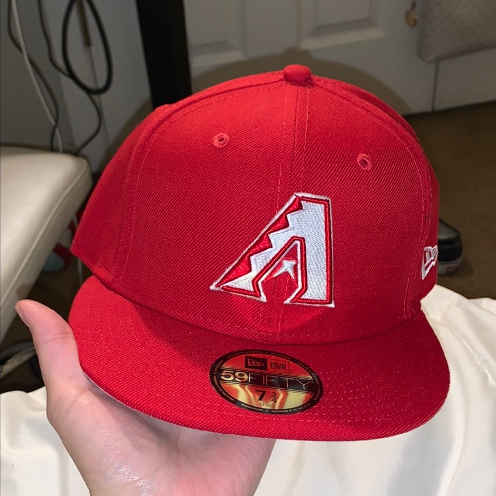 Red Diamondbacks MLB Hat